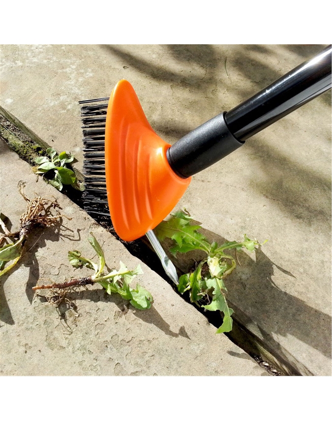 3-in-1 Patio Cleaning and Weeding Brush