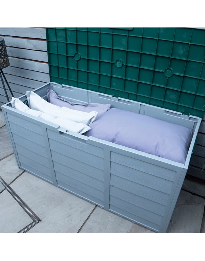 Large Outdoor Storage Box Expert Verdict