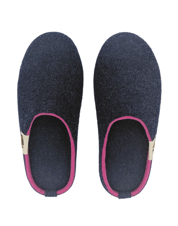 Navy & Pink Gumbies In n Out Slippers Expert Verdict