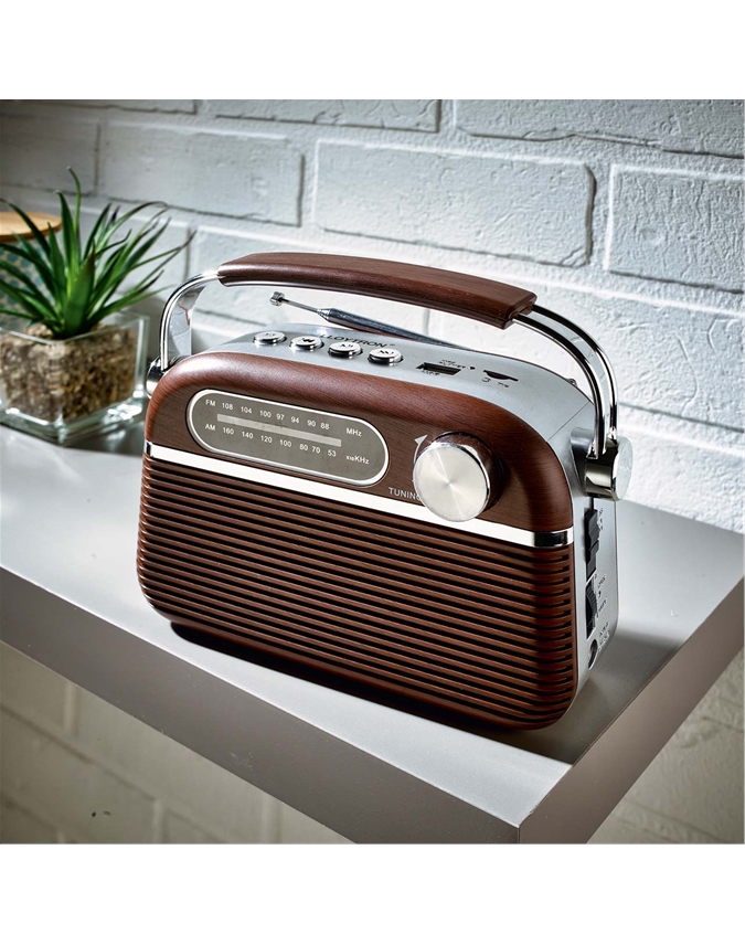 Vintage Style Portable Radio