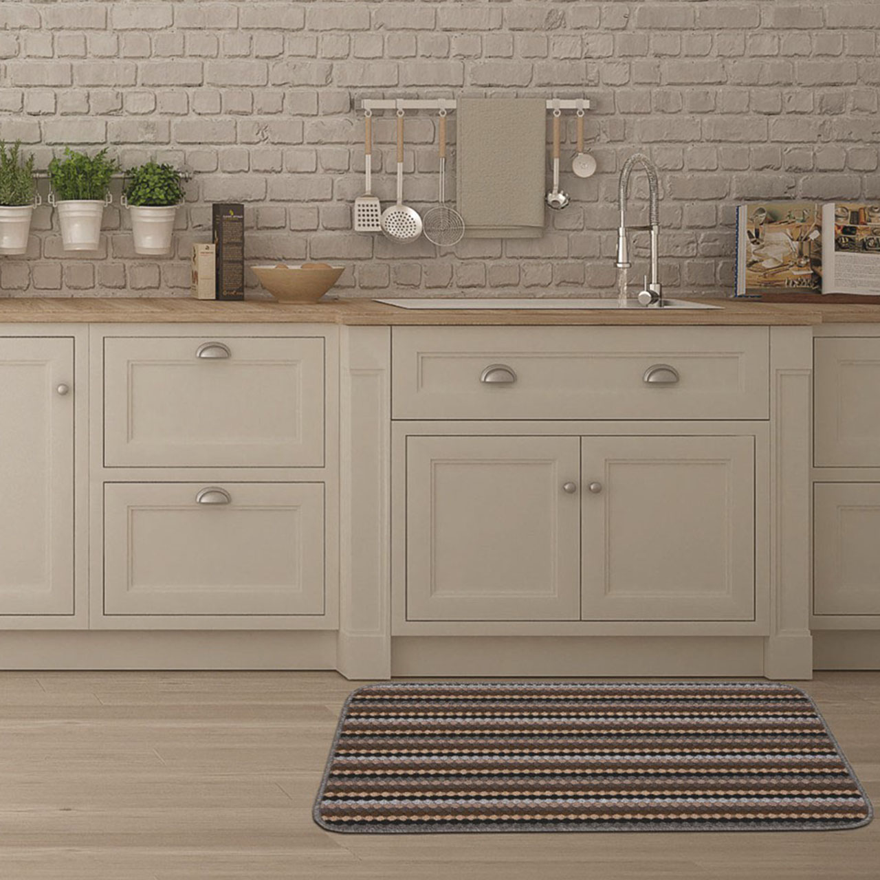 Machine Washable Mats and Runner