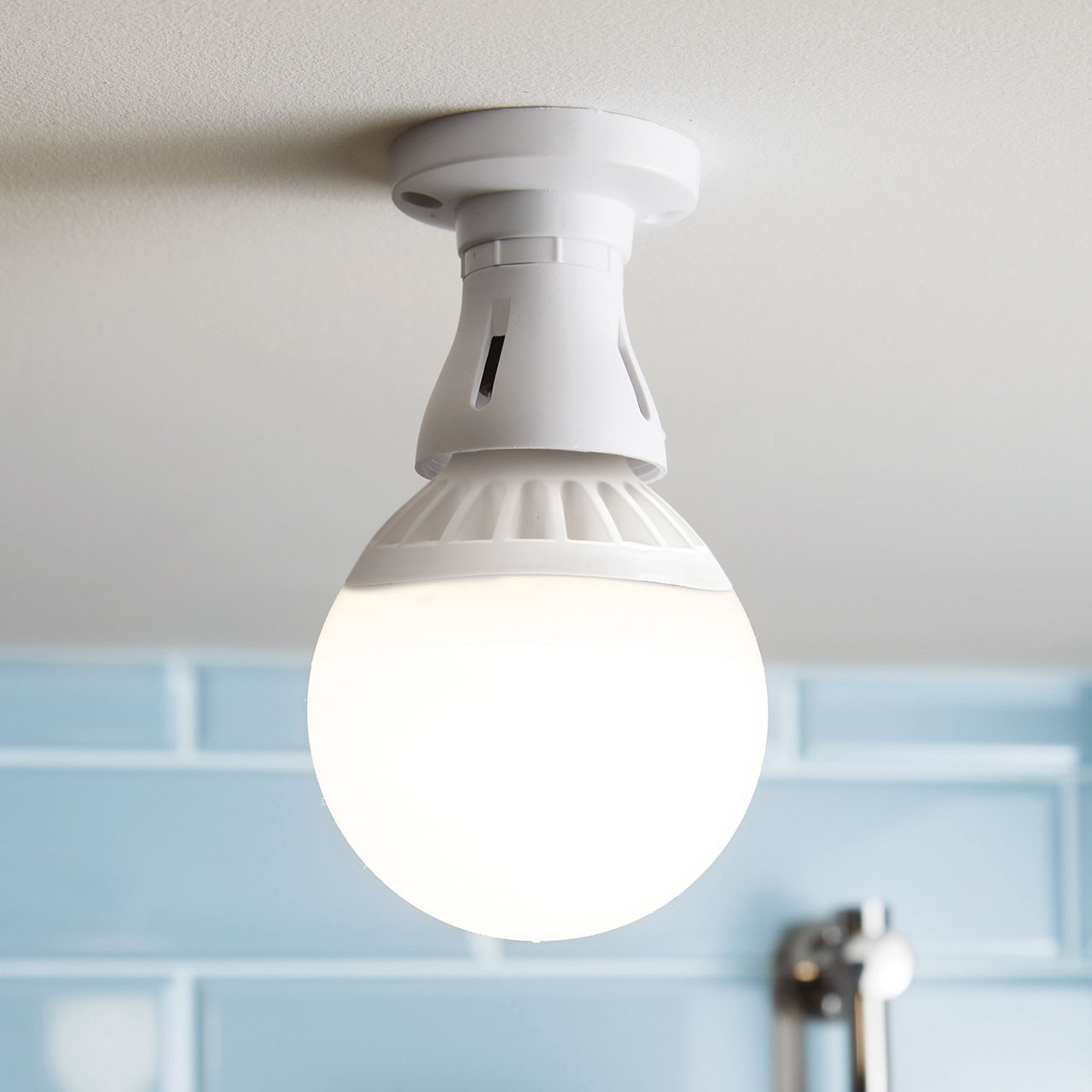 LED Globe Lightbulb