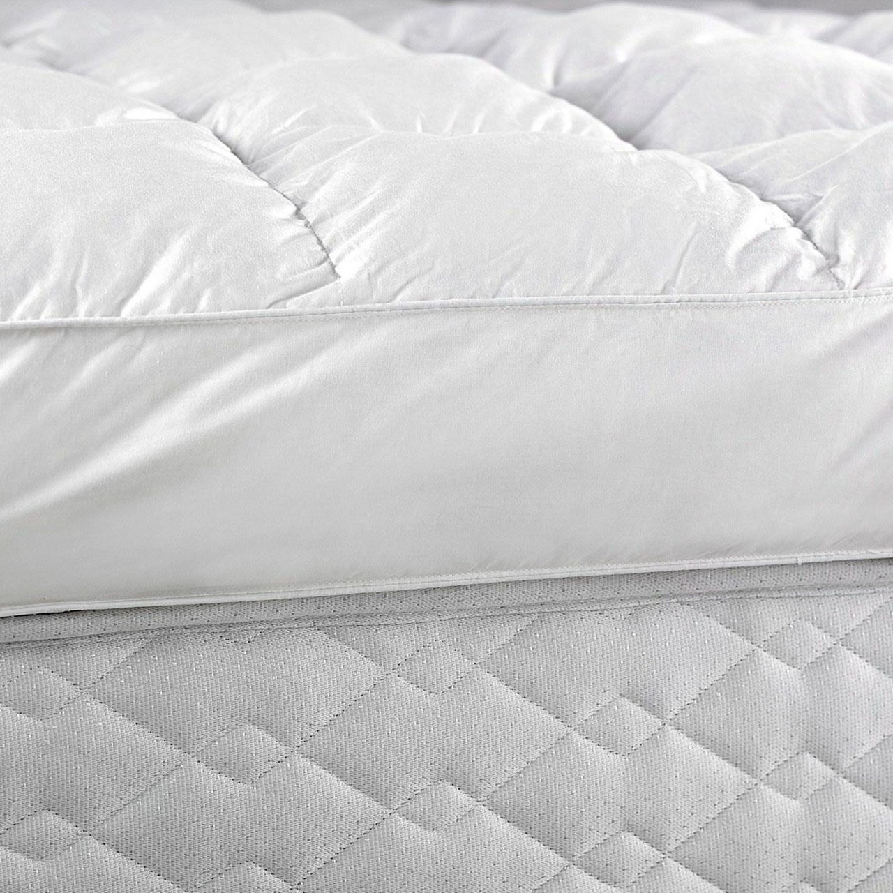 Extra Deep Deluxe Feather Mattress Topper