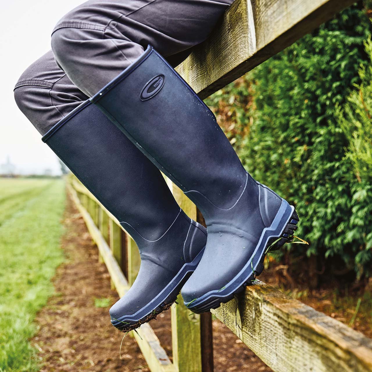 Stretch Panel Wellingtons
