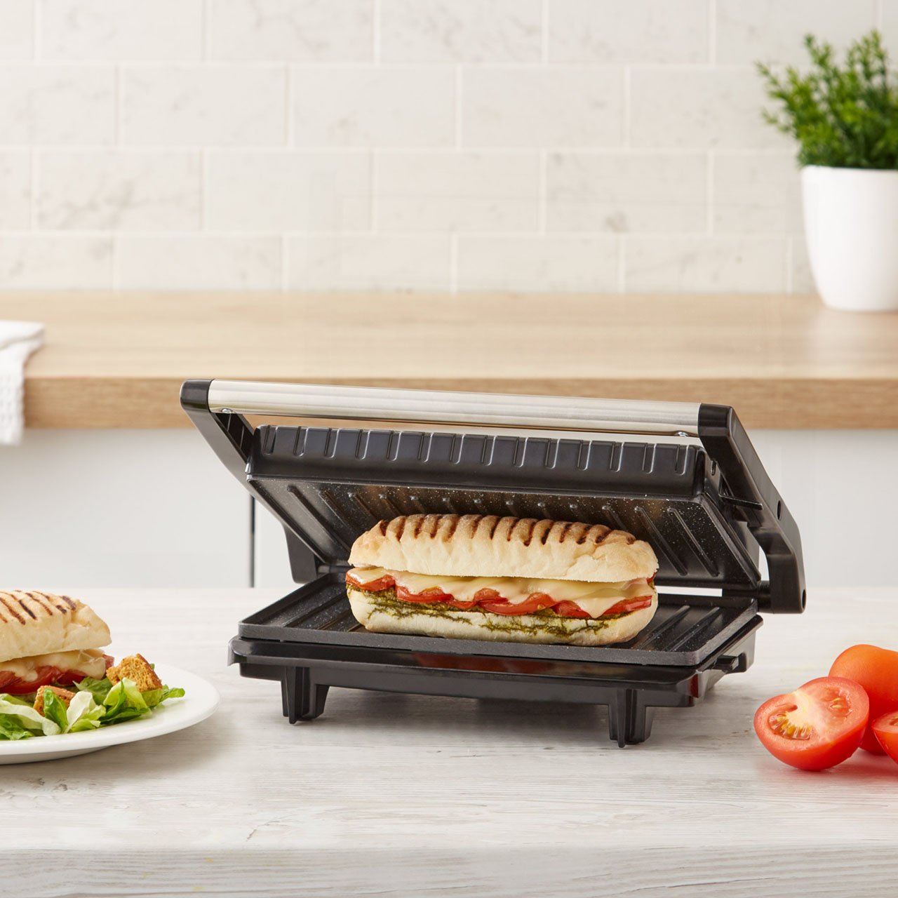 4-Portion Plug-In Grill