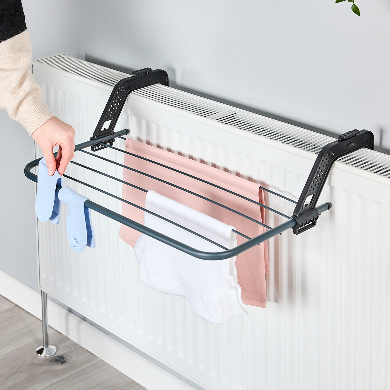 2-Tier Over Radiator Airer and Dryer