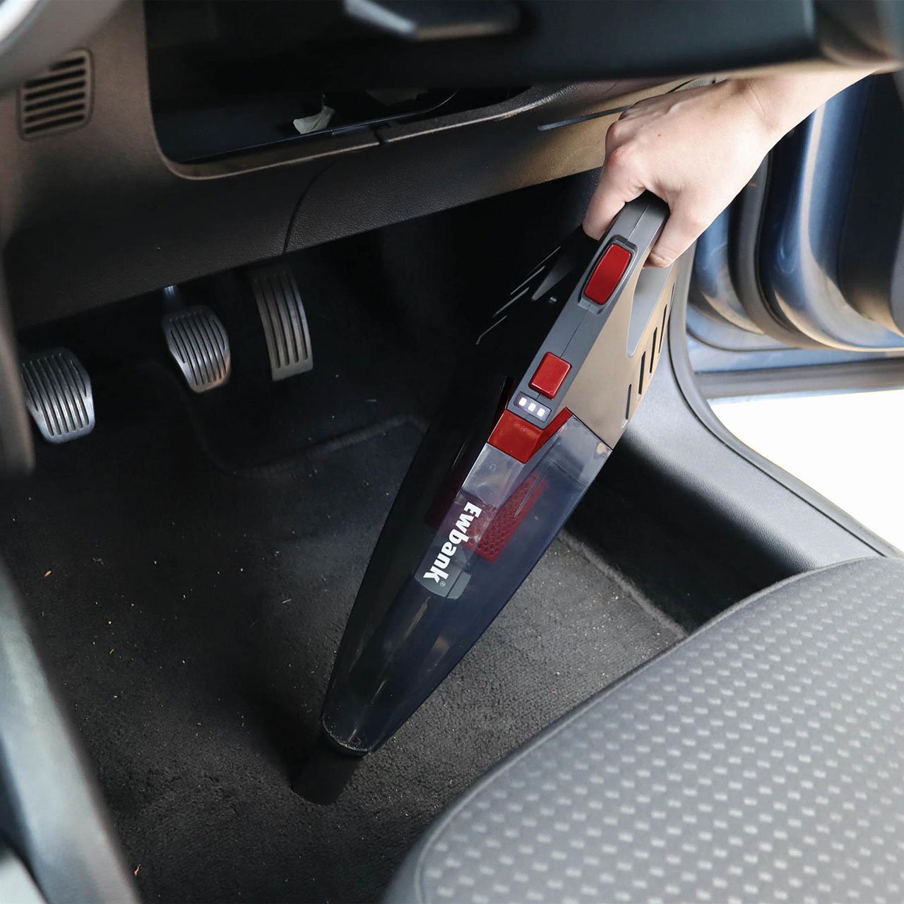 2-in-1 Cordless Stick Vacuum Cleaner
