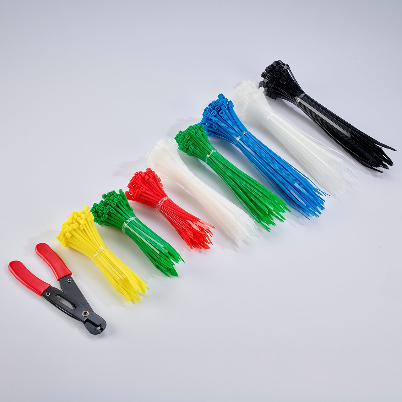 800 Mixed Cables Ties with Cutter