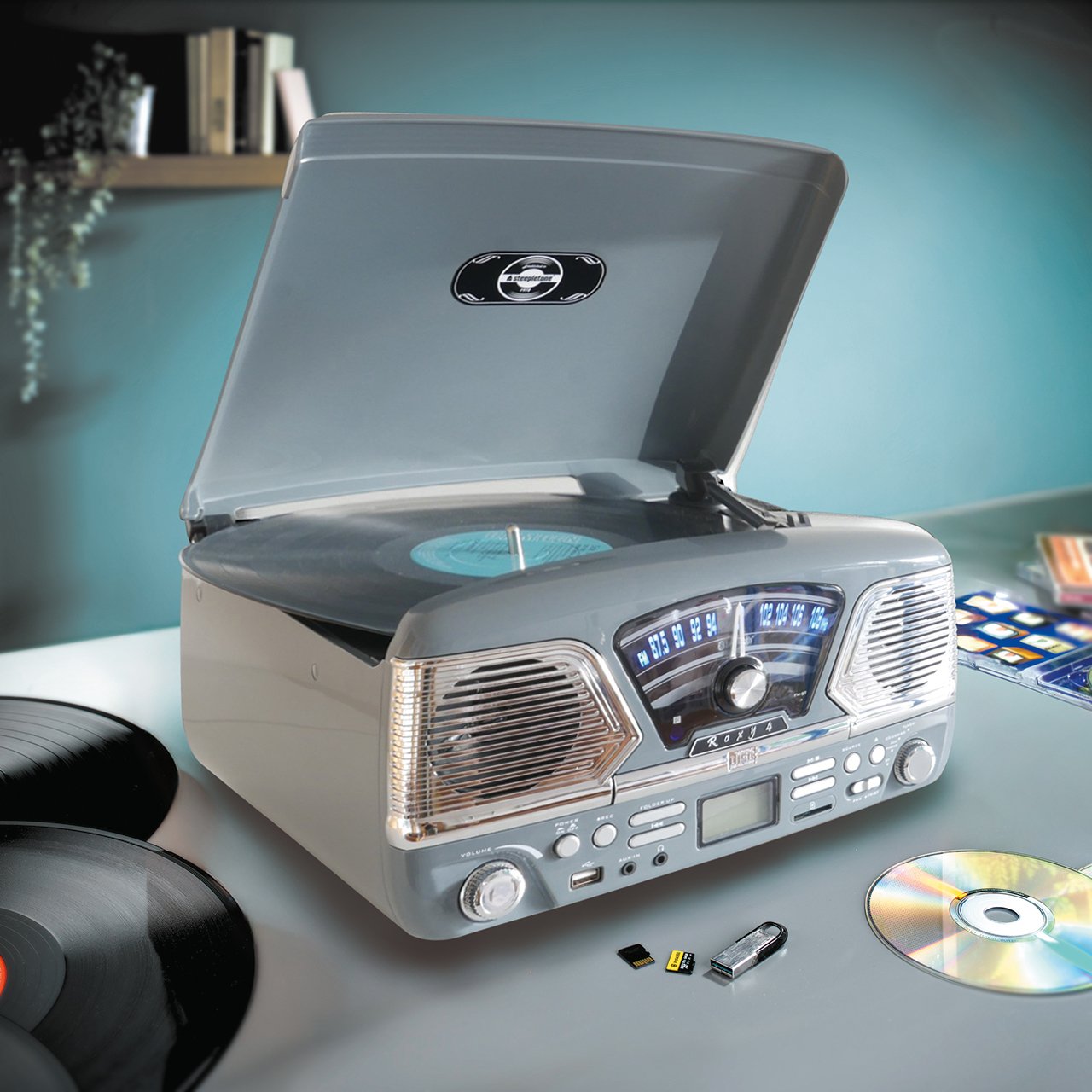 Retro Style Record Player with Bluetooth