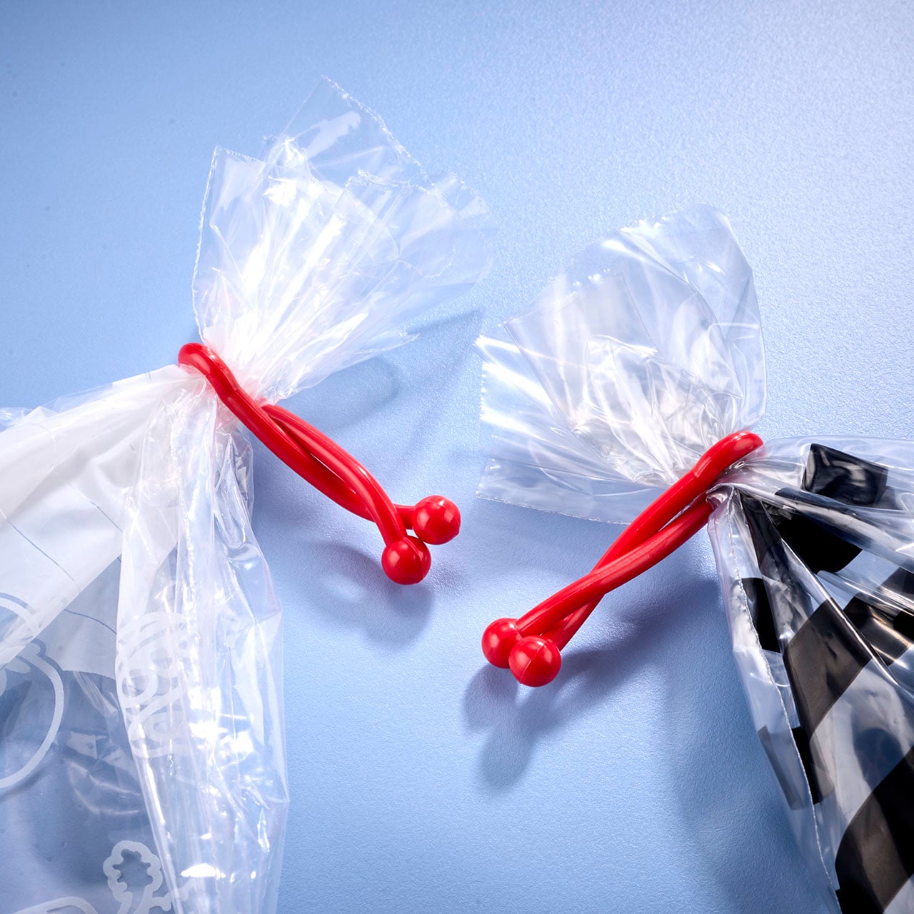 Pack of 36 Twist and Clip