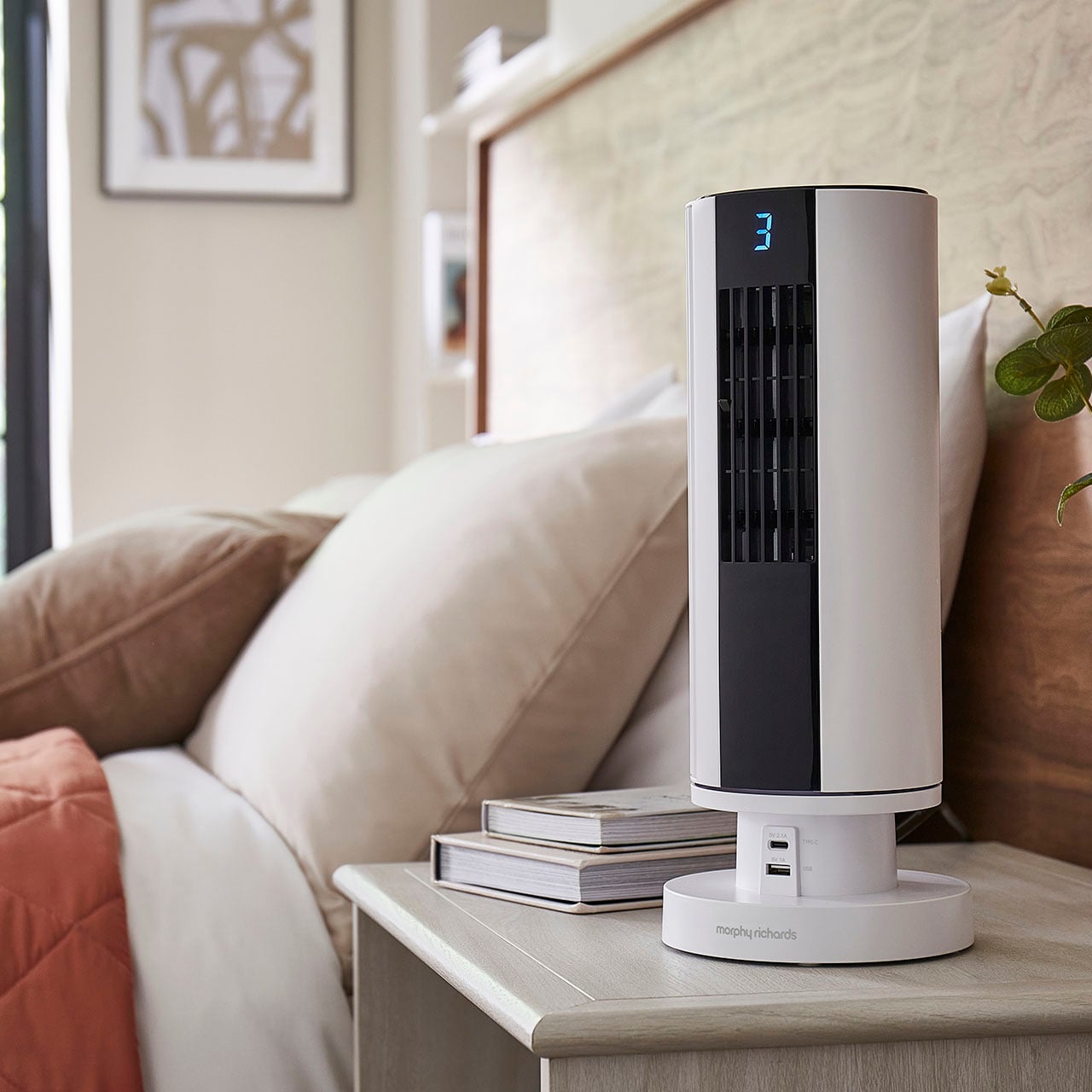 14” Mini Tower Fan and USB Charger