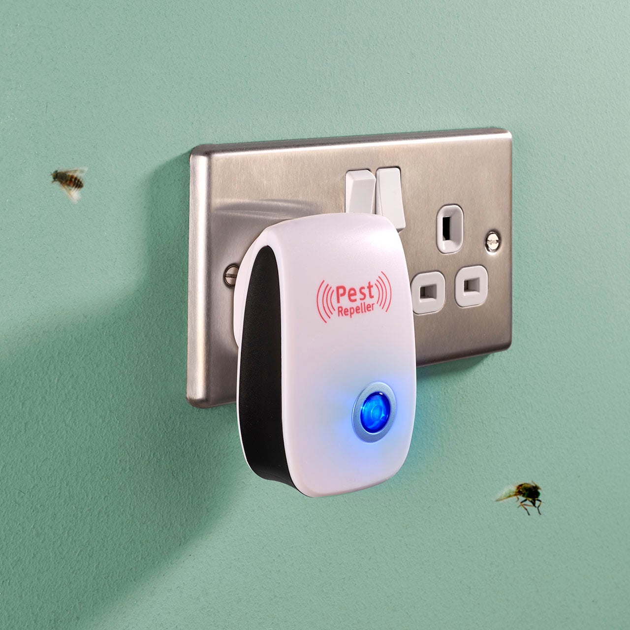 Pack of 3 Plug-In Pest Repellents
