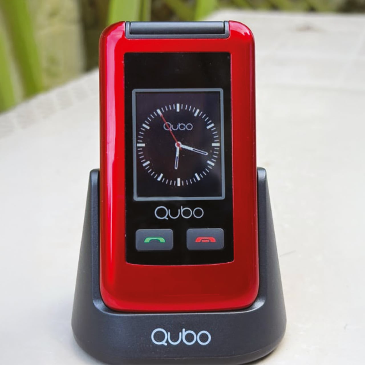 Big Button Clamshell Phone