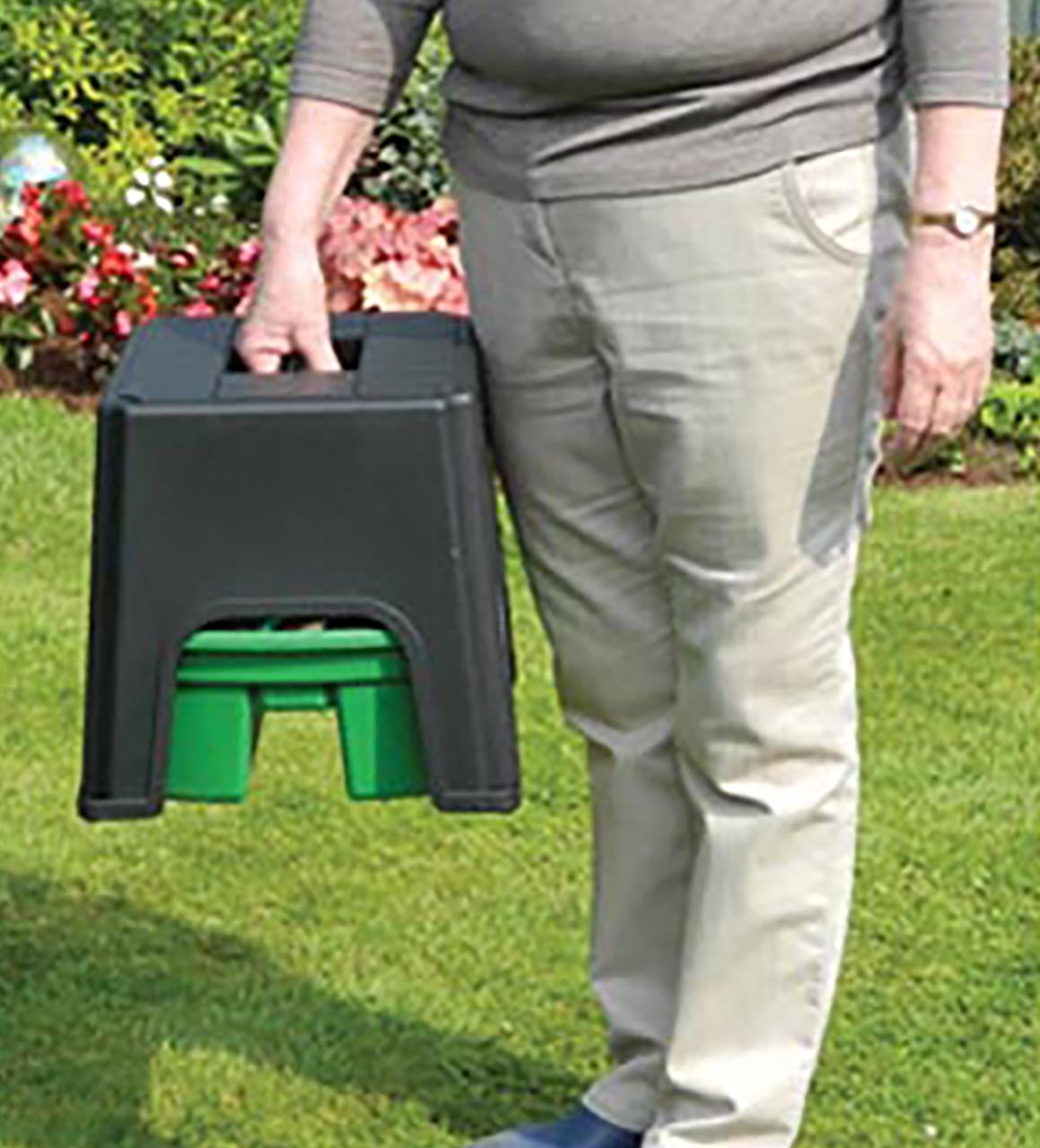 3-in-1 Seat, Step and Store