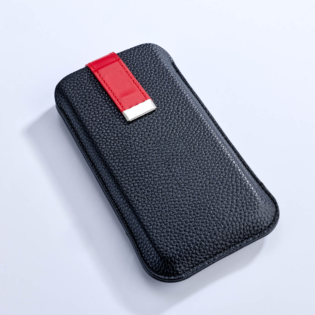 Smartphone with SOS Bracelet, Case and Ampli Base