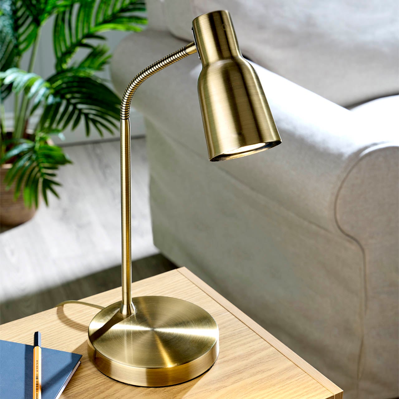 Antique Brass Neostar Easy Reader Table Lamp