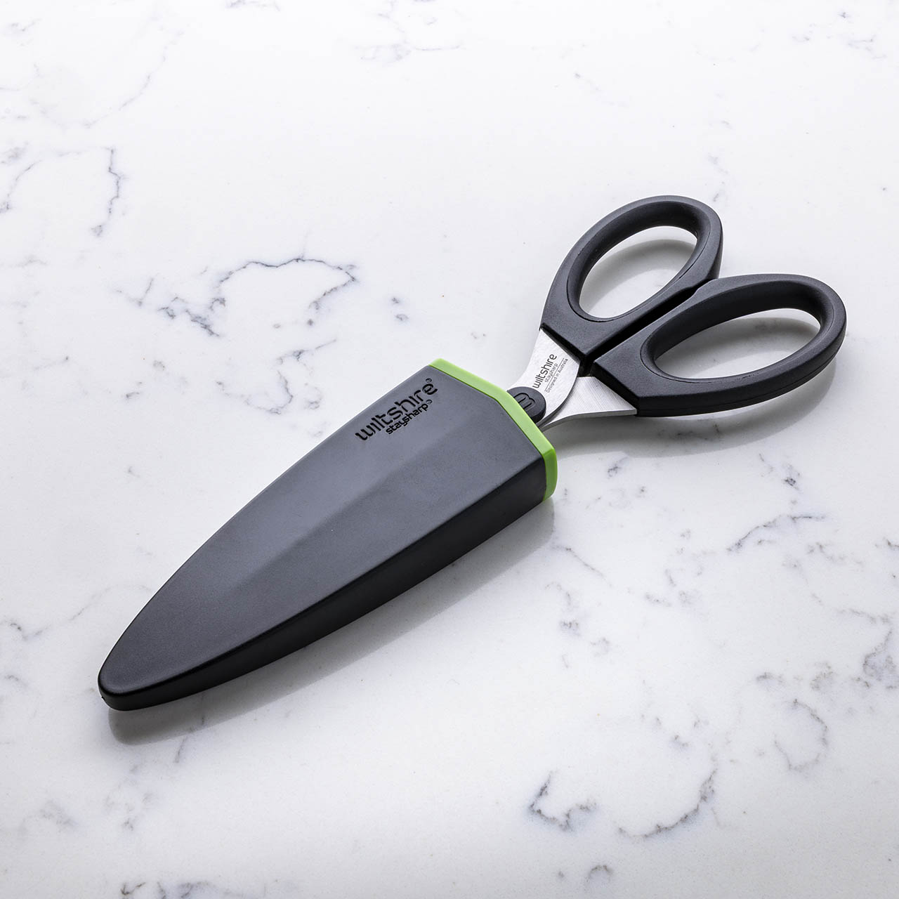 Self-Sharpening Scissors