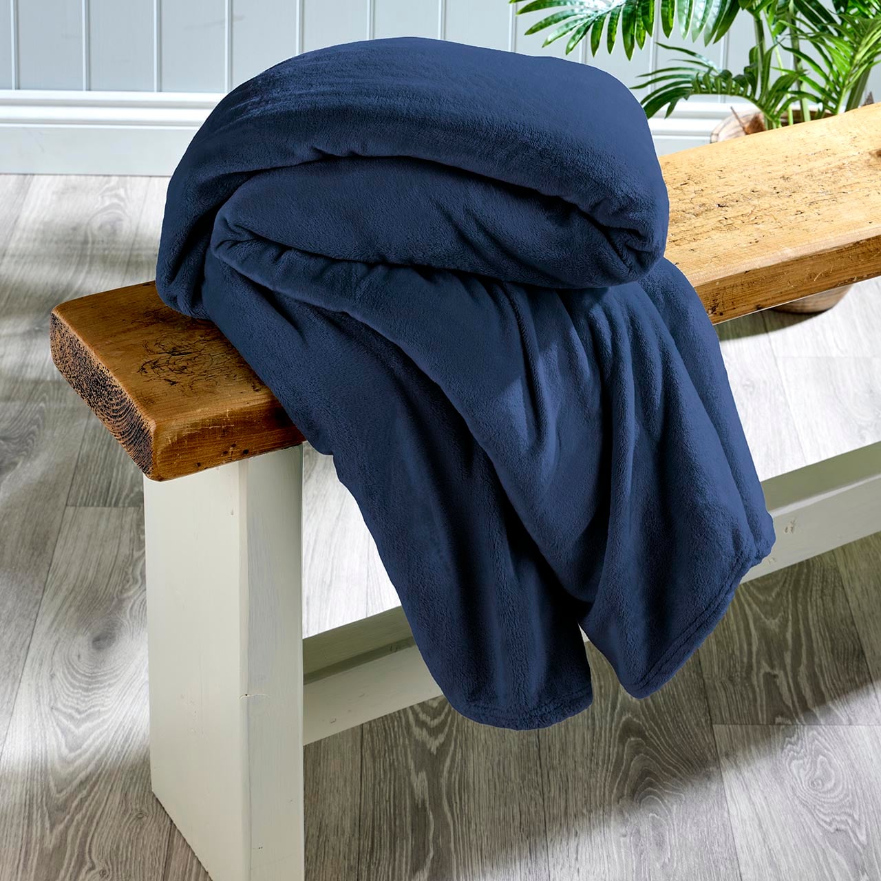 Navy 1.7 Tog Fleece Blanket