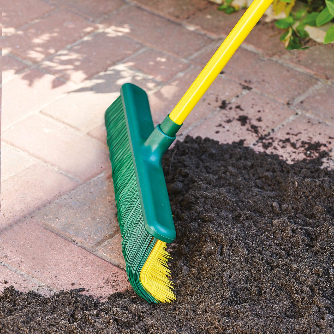 Rake Brush