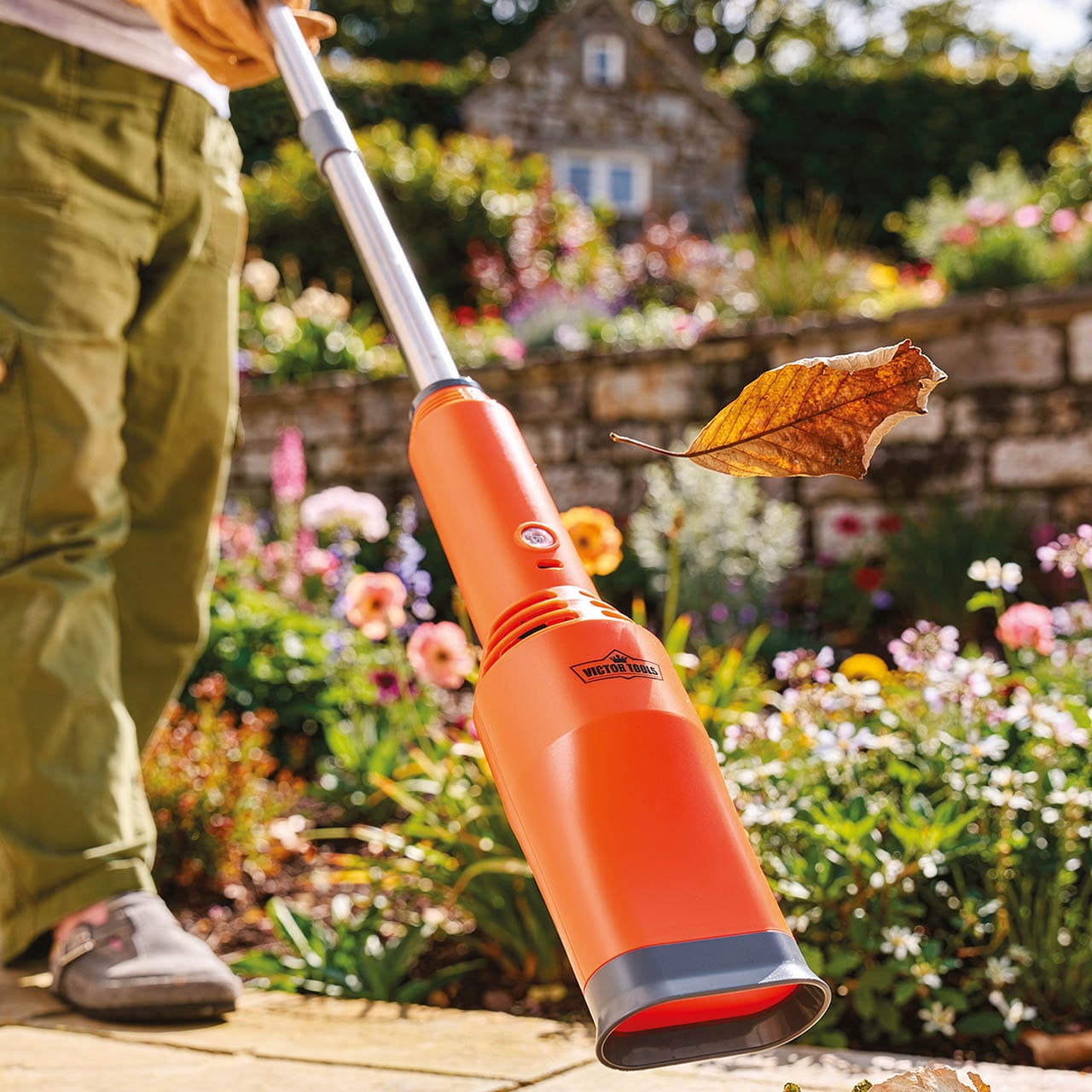 Cordless Garden Air Sweeper