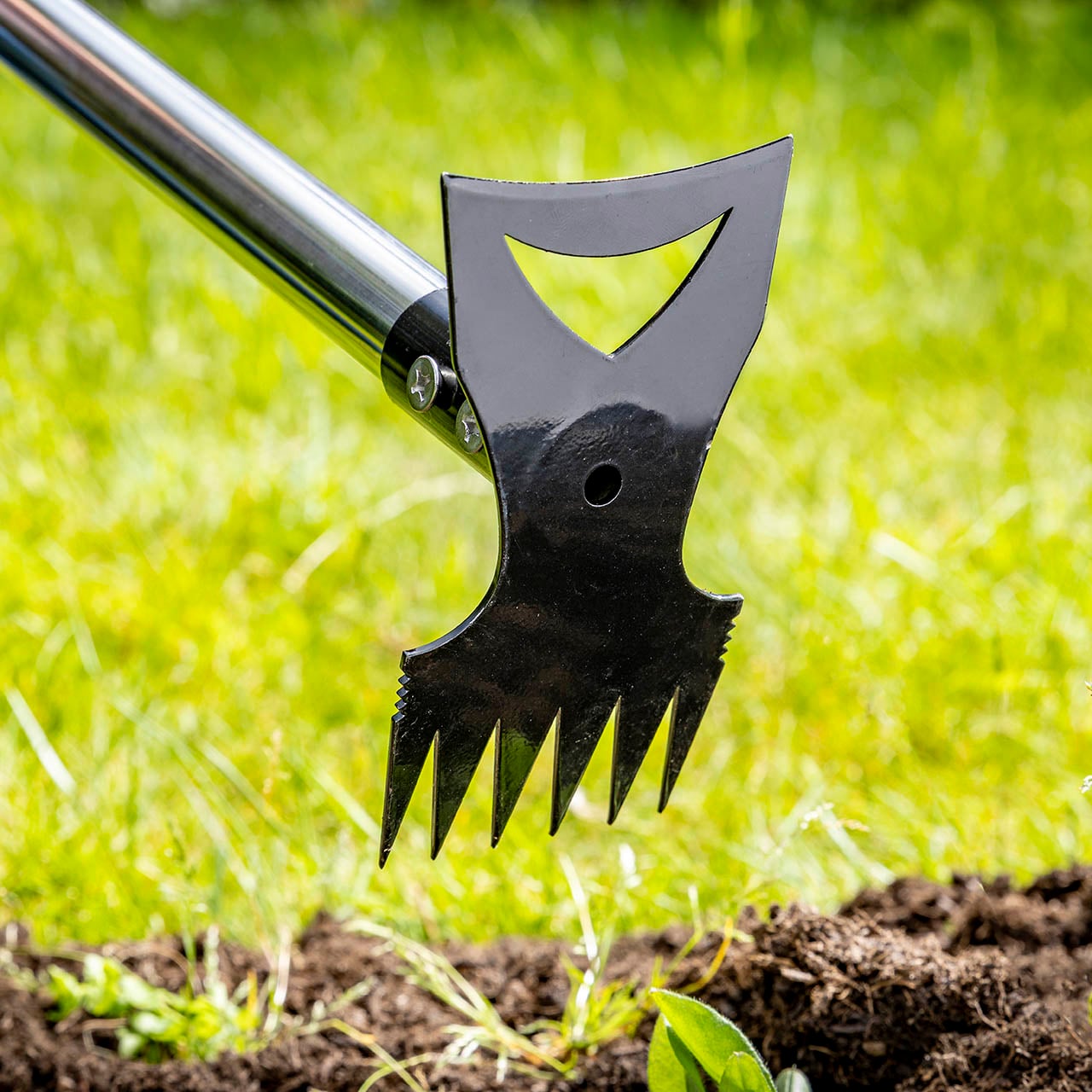 Long-Handled Weeding Tool