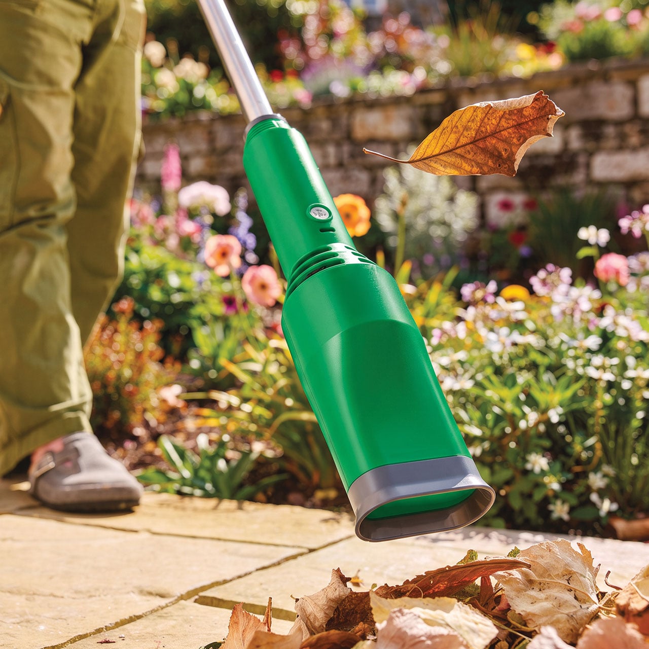 Cordless Garden Air Sweeper